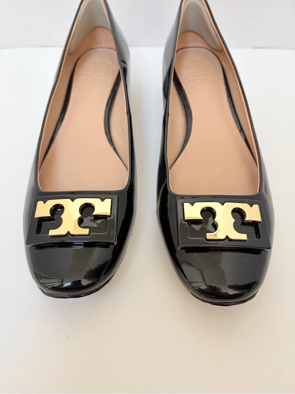 Tory Burch Gigi Pump Square Toe Block Heels Patent Leather Black Gold Size 8.5 - Picture 6 of 14